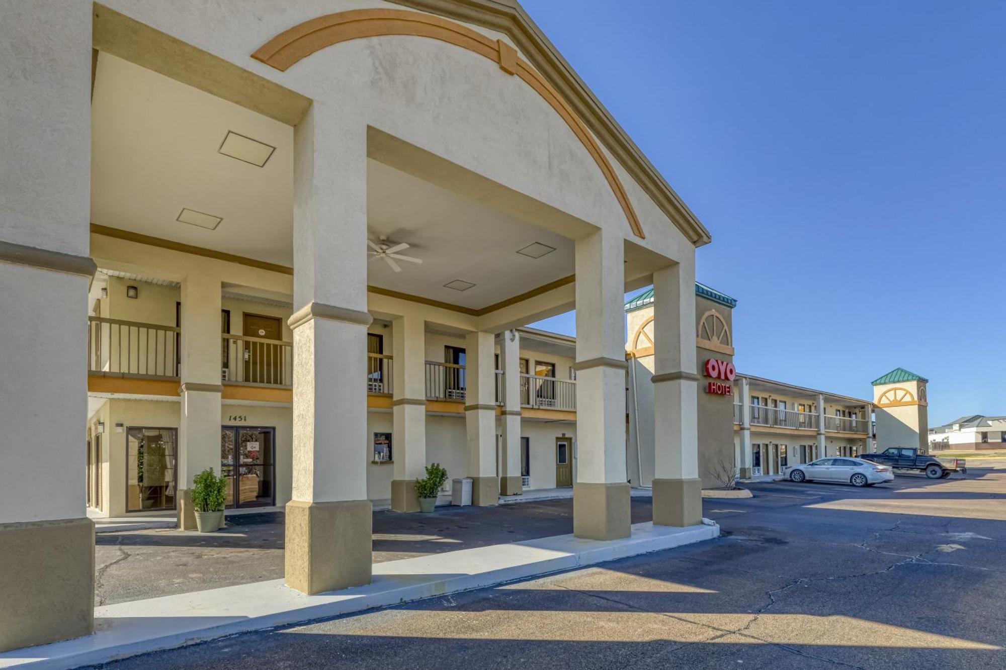 Oyo Hotel Grenada West Zewnętrze zdjęcie