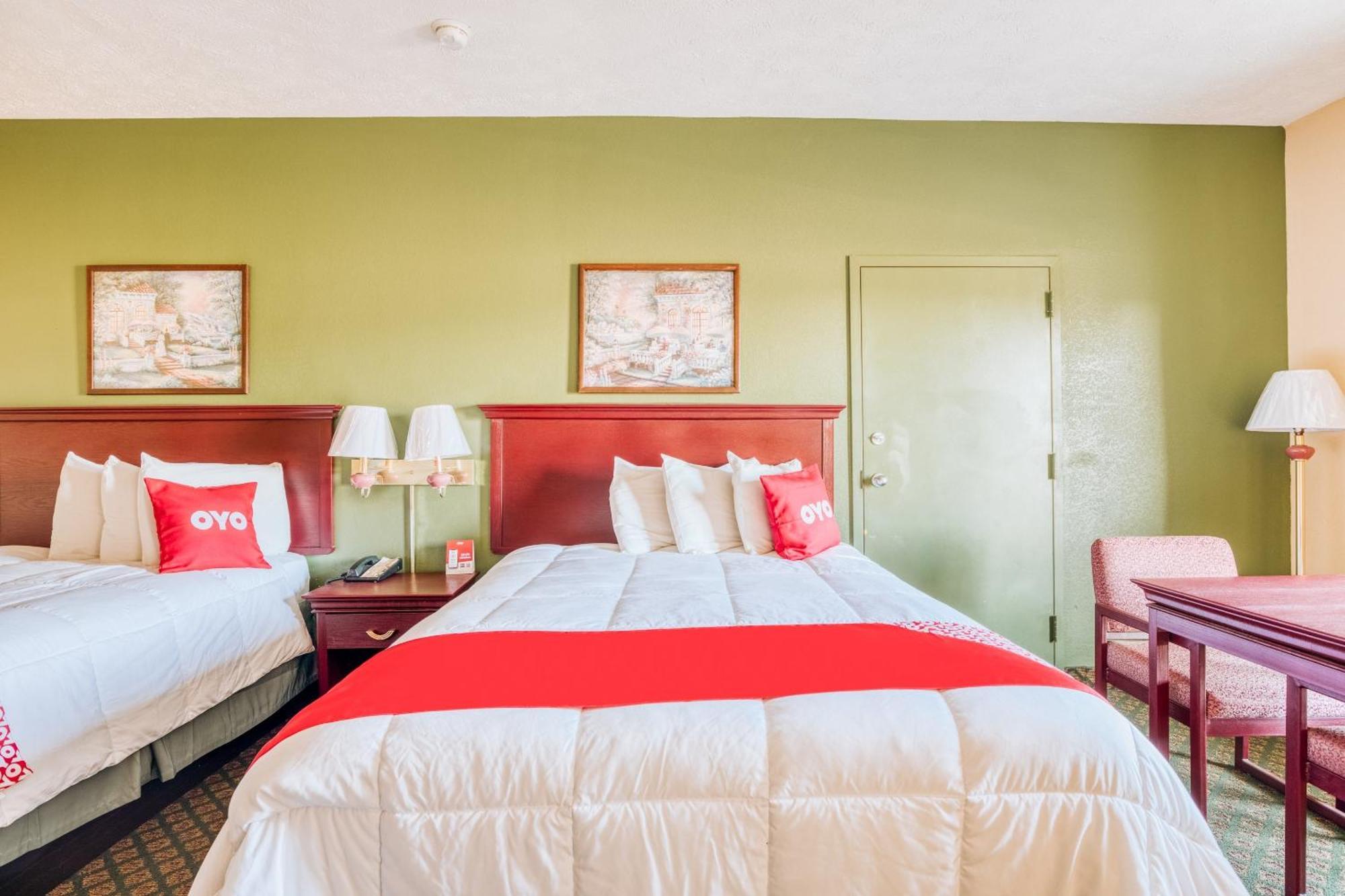 Oyo Hotel Grenada West Zewnętrze zdjęcie