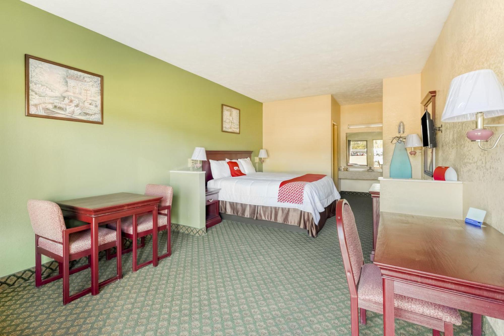 Oyo Hotel Grenada West Zewnętrze zdjęcie