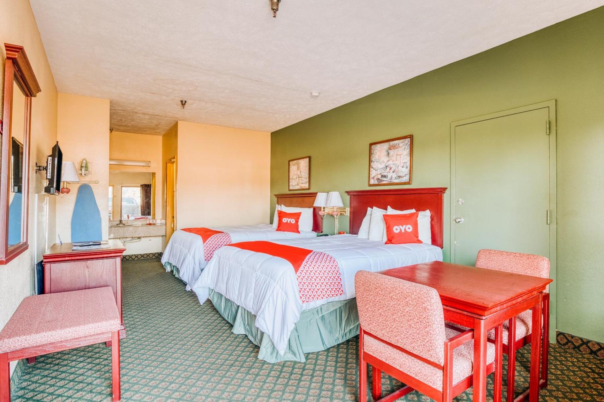 Oyo Hotel Grenada West Zewnętrze zdjęcie